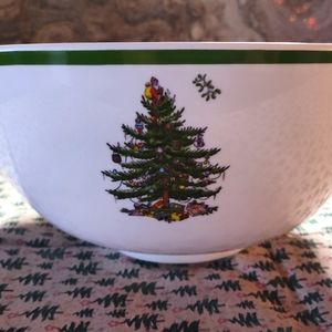 Spode Christmas Tree 11 Inch Melamine Bowl